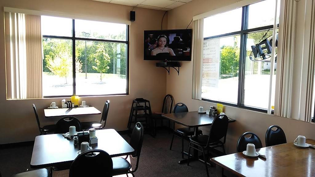 Jessies Family Restaurant | restaurant | 781 E Geneva St, Elkhorn, WI 53121, USA | 2627232120 OR +1 262-723-2120