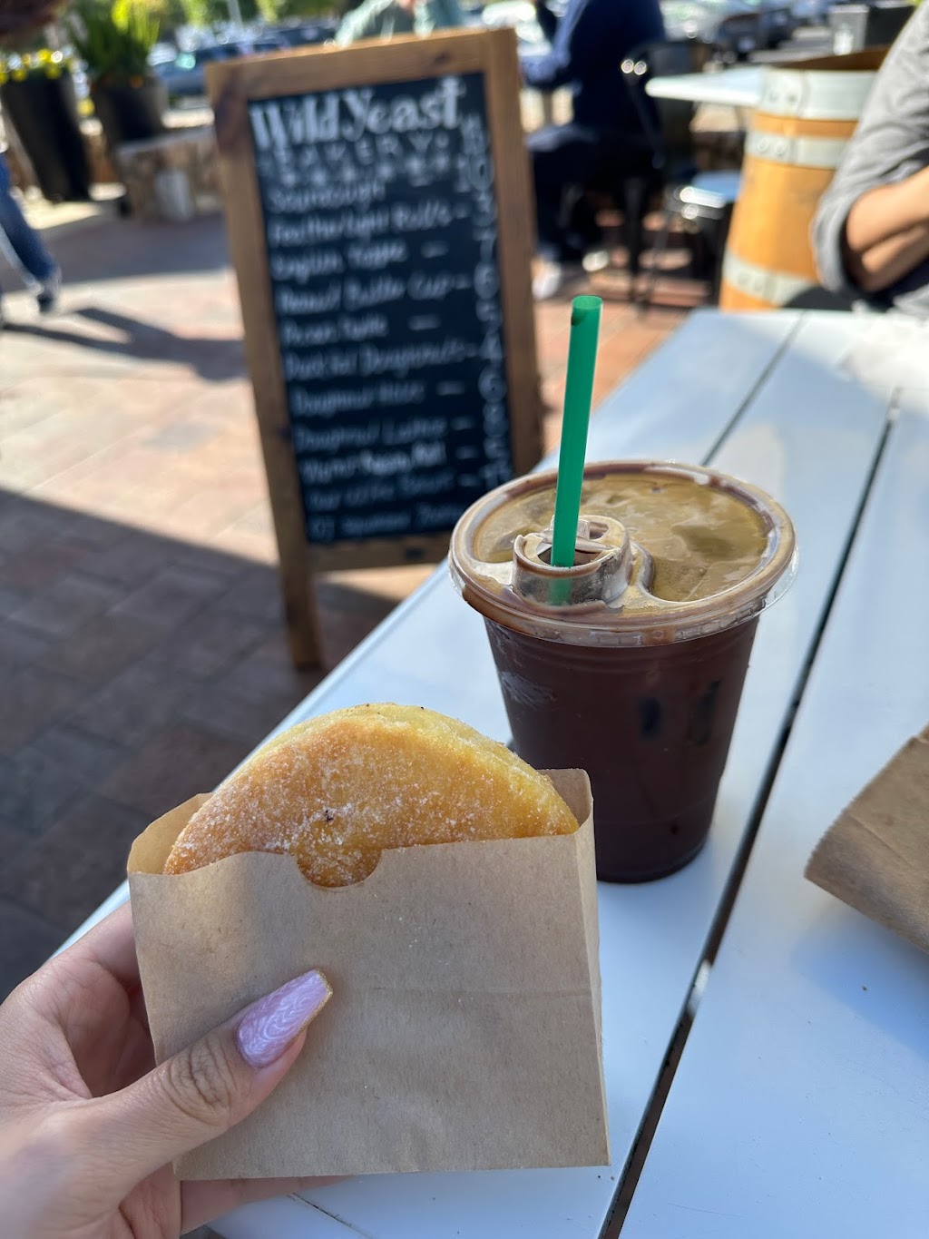 Breadsong | restaurant | 102 Crossroads Blvd, Carmel-By-The-Sea, CA 93923, USA | 8319993030 OR +1 831-999-3030