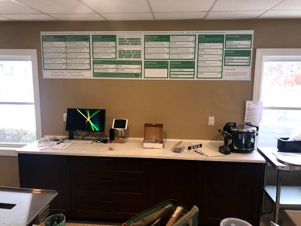 Fresh Hub Eatery | restaurant | 23 Stiles Rd, Salem, NH 03079, USA | 6034585775 OR +1 603-458-5775