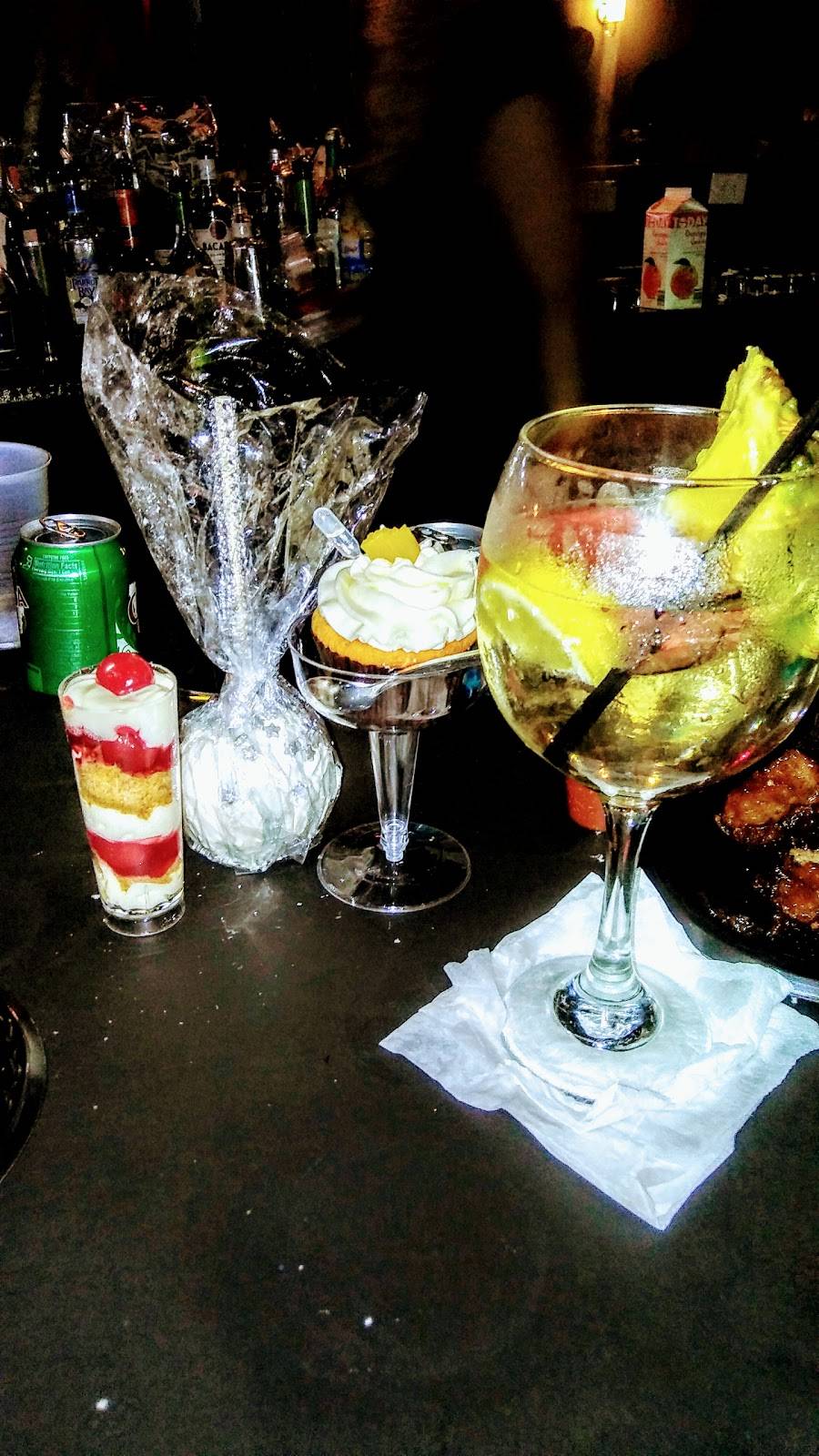 Champagne Cafe | cafe | 21 E Chelten Ave, Philadelphia, PA 19144, USA | 2158497366 OR +1 215-849-7366