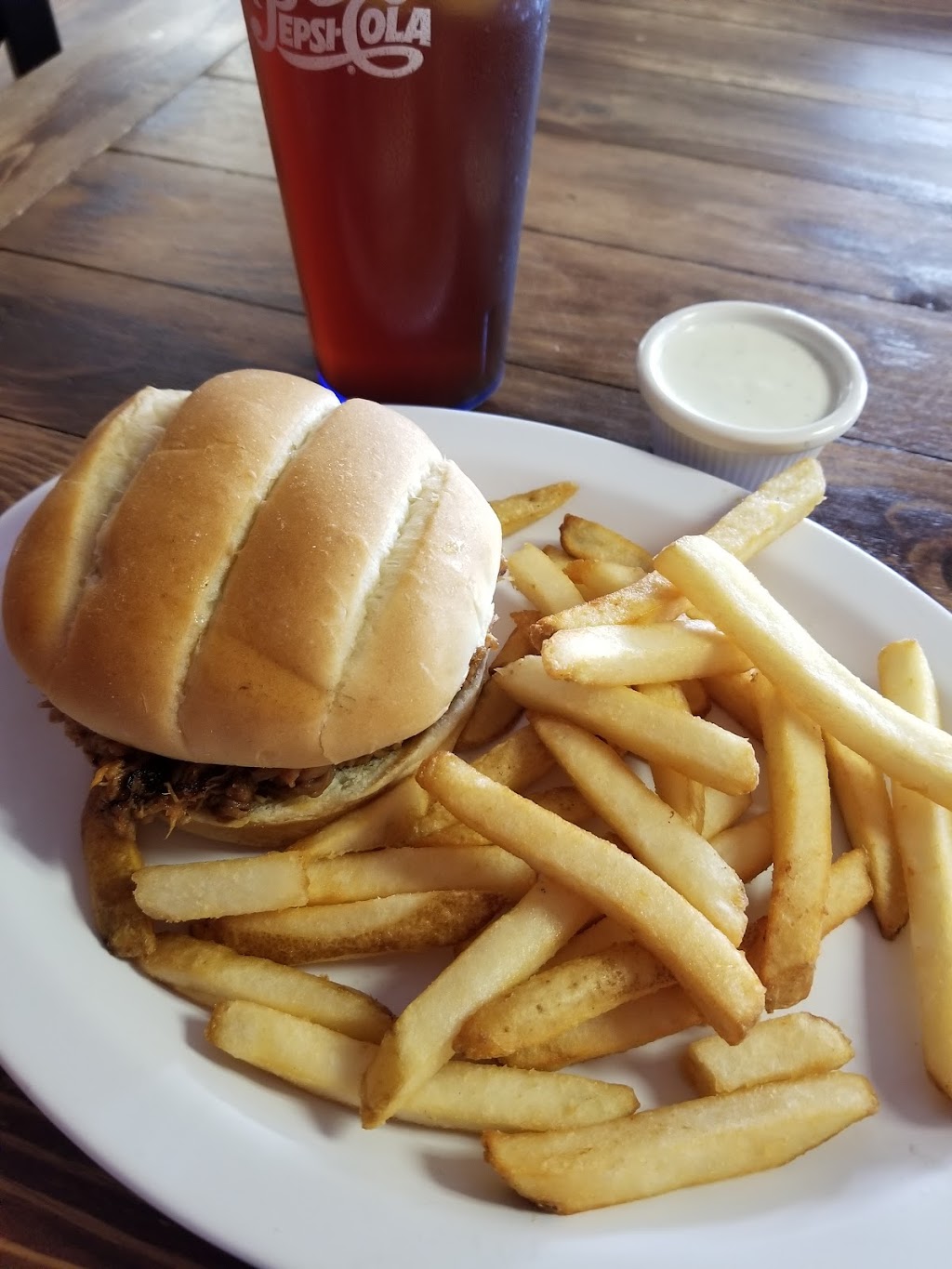 The Ranch House | restaurant | 231-239 Railroad Ave, Duncan, AZ 85534, USA | 9283592643 OR +1 928-359-2643