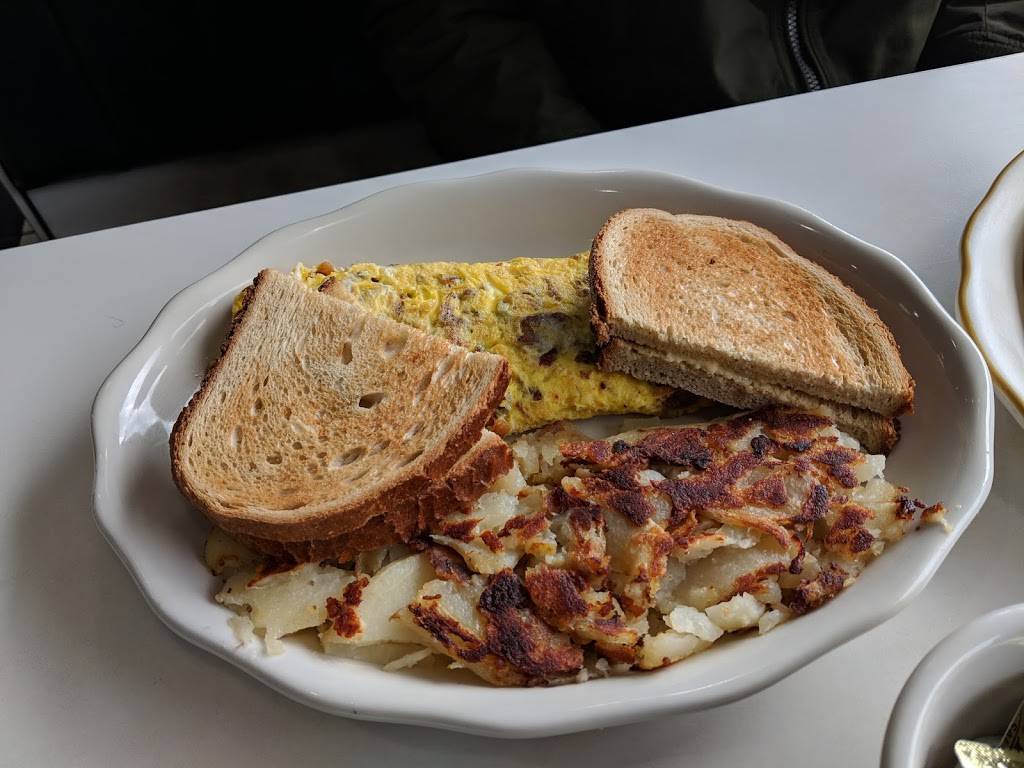 Alices Diner | restaurant | 1665 Lincoln Hwy E, Lancaster, PA 17602, USA | 7172070655 OR +1 717-207-0655