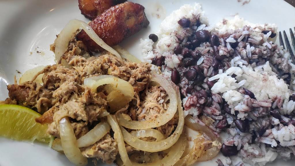 Guarapos Cuban Cuisine | restaurant | 1795 N Congress Ave, Boynton Beach, FL 33426, USA | 5617520272 OR +1 561-752-0272