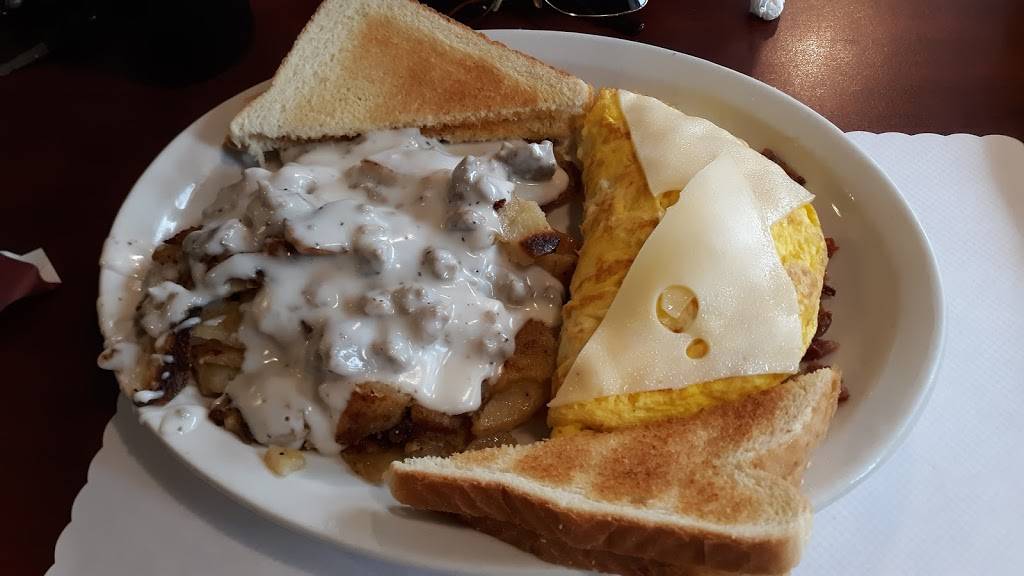 Marshs Diner | restaurant | 108 N Main St, Amsterdam, OH 43903, USA | 7405433005 OR +1 740-543-3005