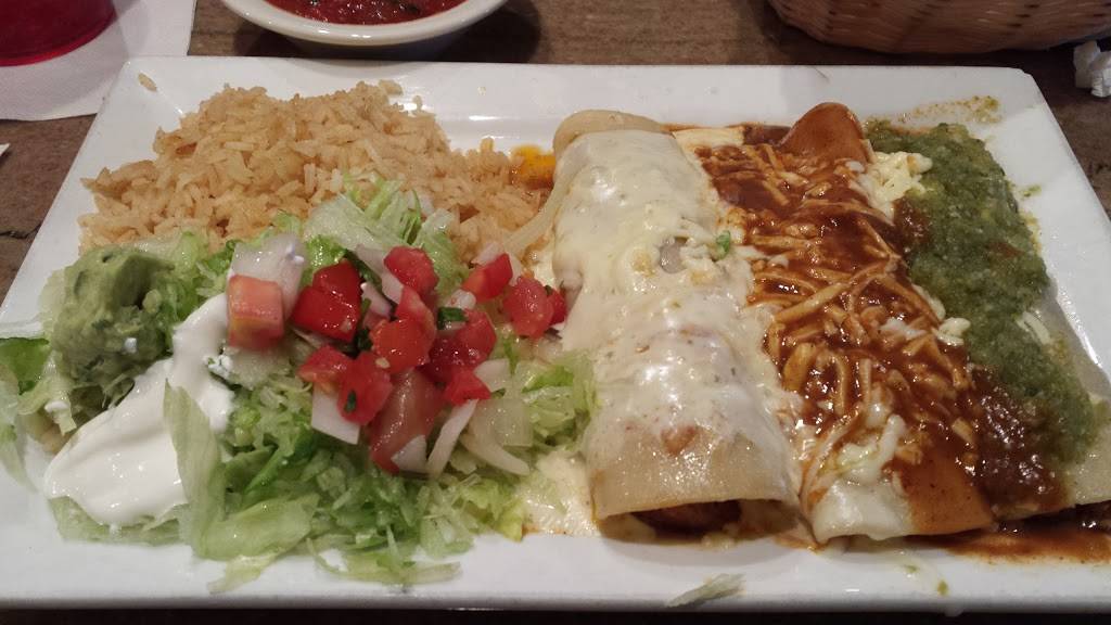 Que Pasa Mexican Cantina | restaurant | 10466 Roosevelt Blvd N, St. Petersburg, FL 33716, USA | 7275785380 OR +1 727-578-5380