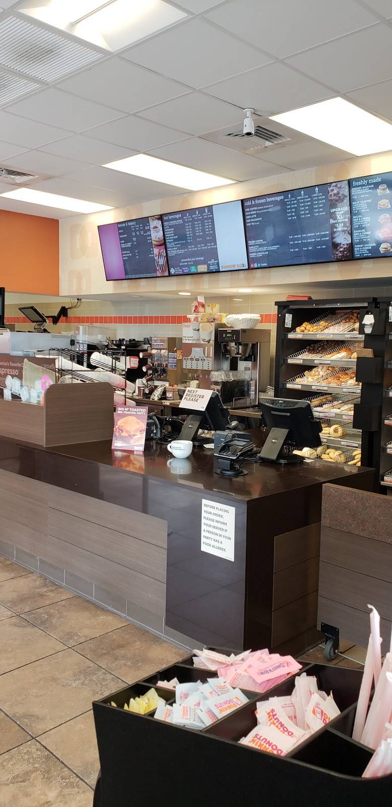 Dunkin Donuts | cafe | 2698 Roosevelt Blvd Speedway, Clearwater, FL 33760, USA | 7275350265 OR +1 727-535-0265