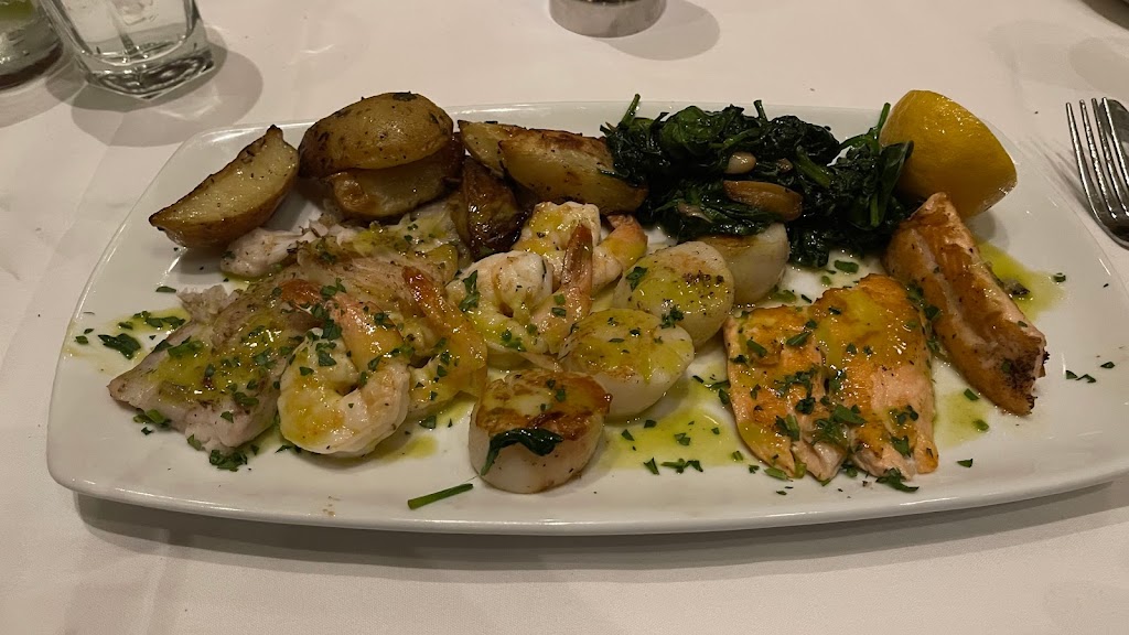 Il Fornaio San Jose | restaurant | 302 S Market St, San Jose, CA 95113, USA | 4082713366 OR +1 408-271-3366