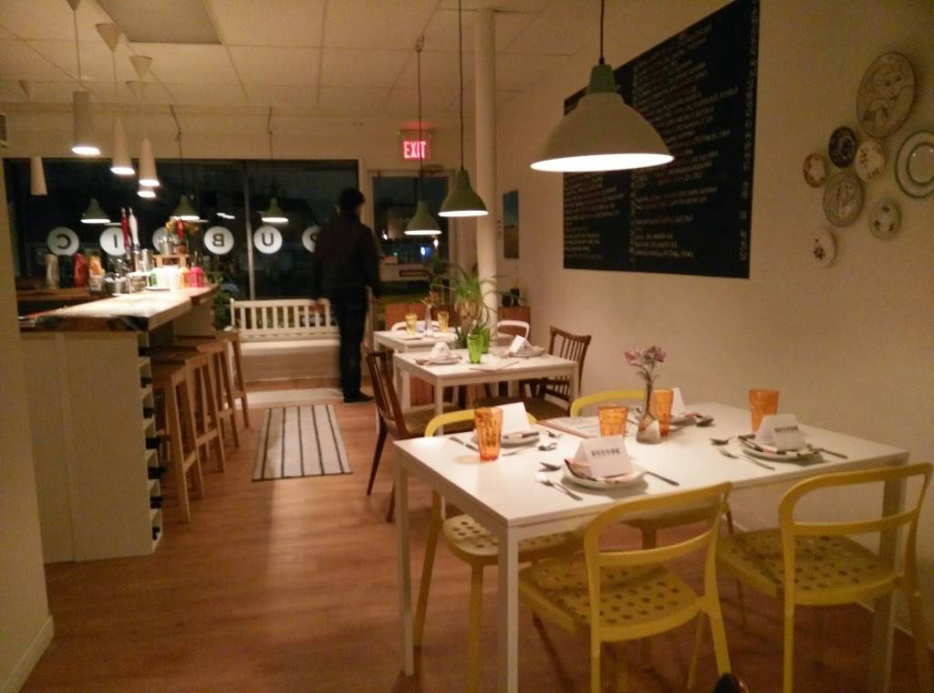 PUBLIC Kitchen & Bar | restaurant | 300 Victoria St N, Kitchener, ON N2H 6R7, Canada | 5199548111 OR +1 519-954-8111