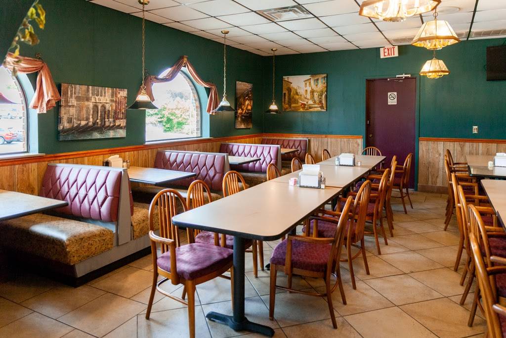 Gondola Pizza House | restaurant | 1156 S Jefferson Ave, Cookeville, TN 38506, USA | 9318541466 OR +1 931-854-1466