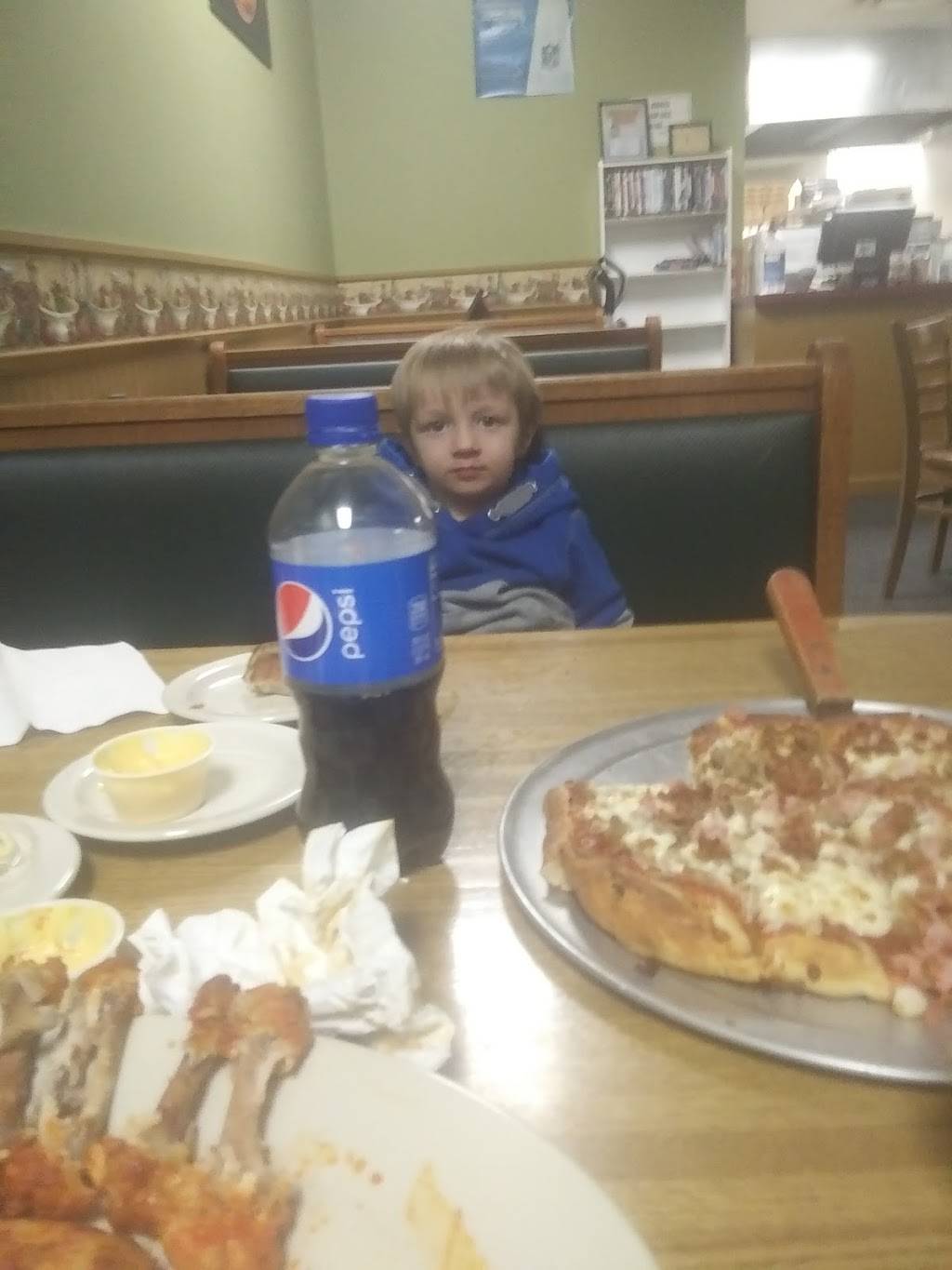 Greccos Pizza Judah | restaurant | 202 Hillcrest Way, Bedford, IN 47421, USA | 8122779000 OR +1 812-277-9000