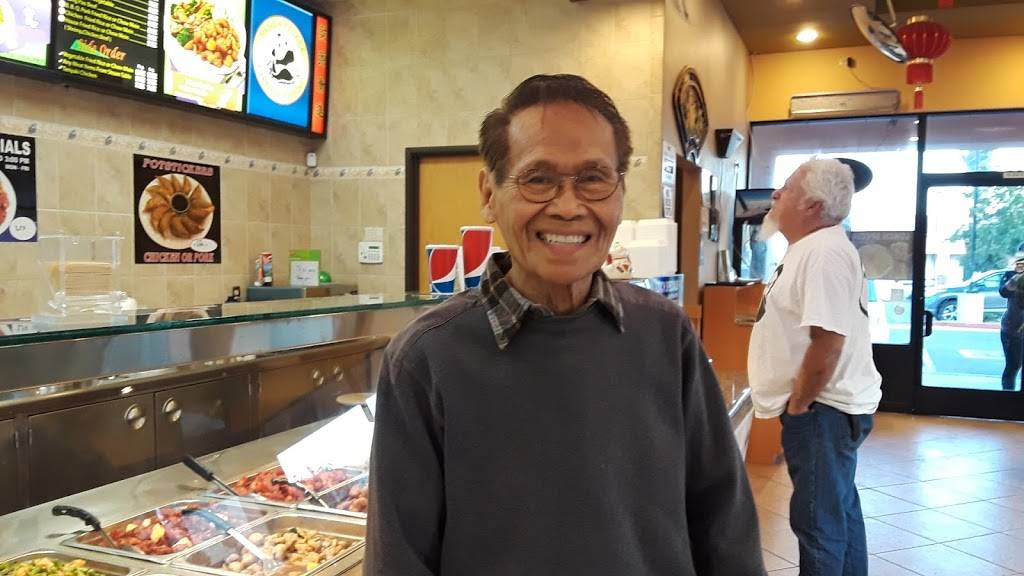 Panda Palace | restaurant | 16665 Lakeshore Dr # D, Lake Elsinore, CA 92530, USA | 9516092288 OR +1 951-609-2288