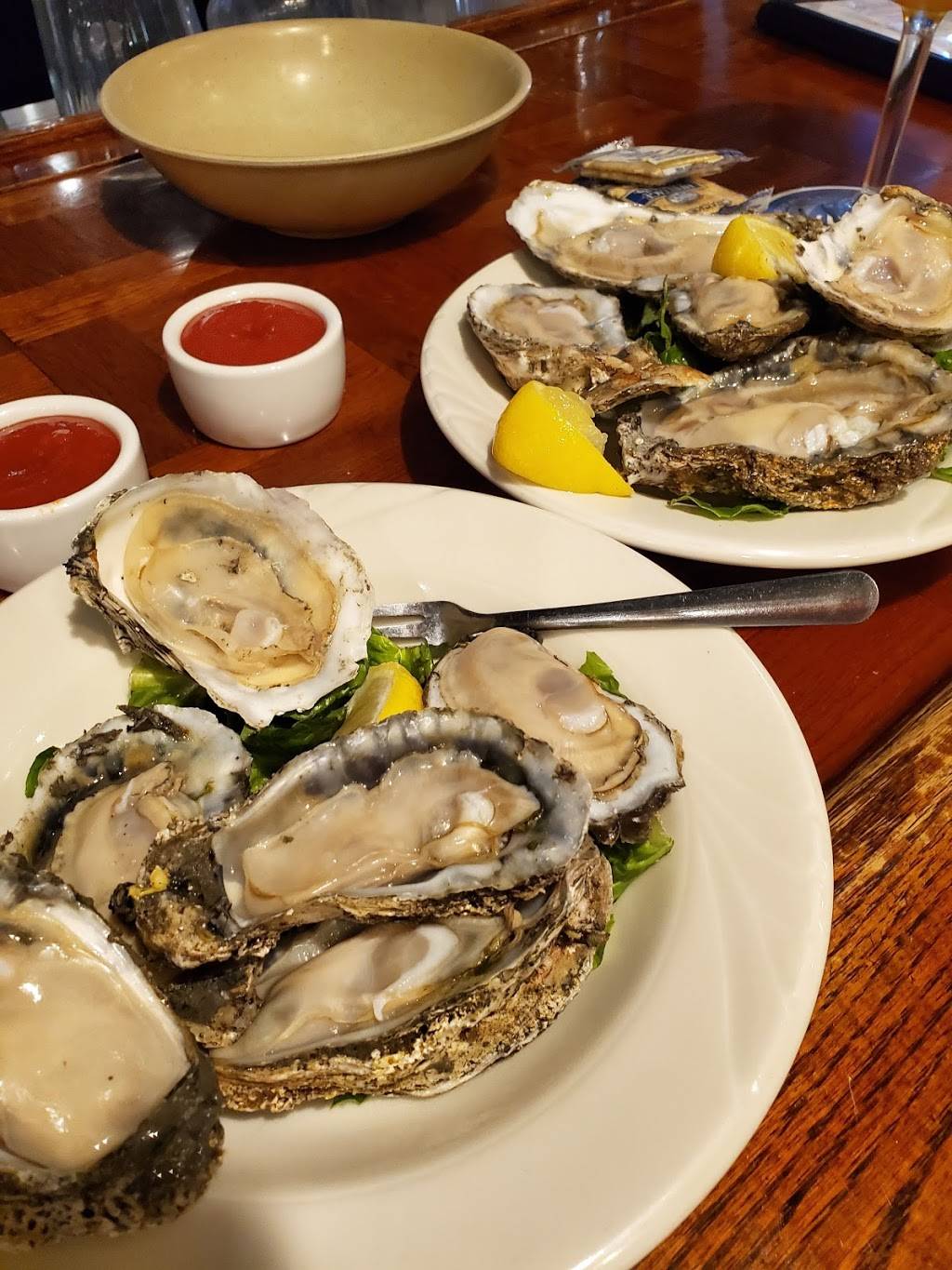 Abbey Road Pub & Restaurant | restaurant | 203 22nd St, Virginia Beach, VA 23451, USA | 7574256330 OR +1 757-425-6330