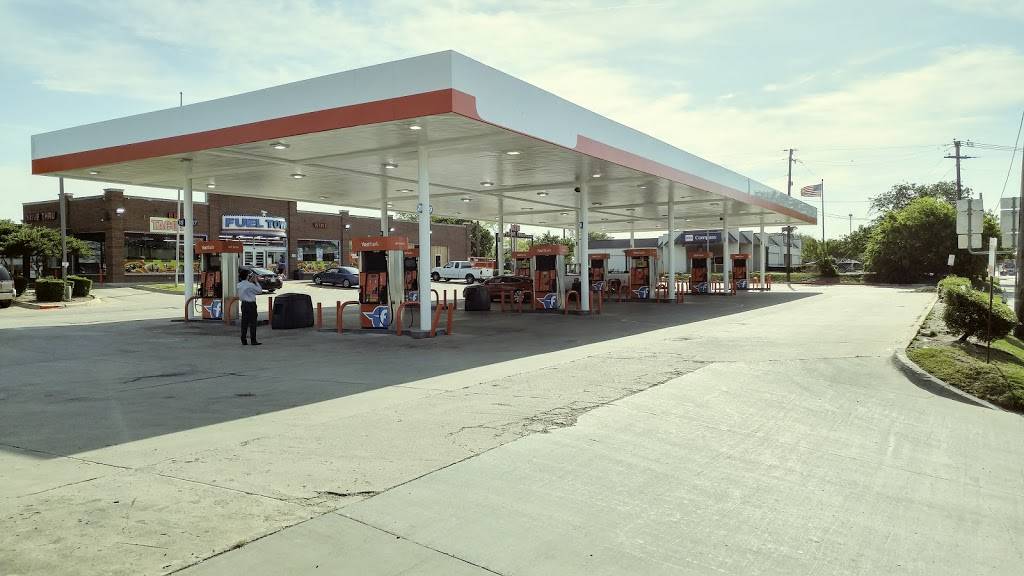 Jack in the Box | restaurant | 2204 W, TX-12 Loop, Dallas, TX 75220, USA | 2143513104 OR +1 214-351-3104