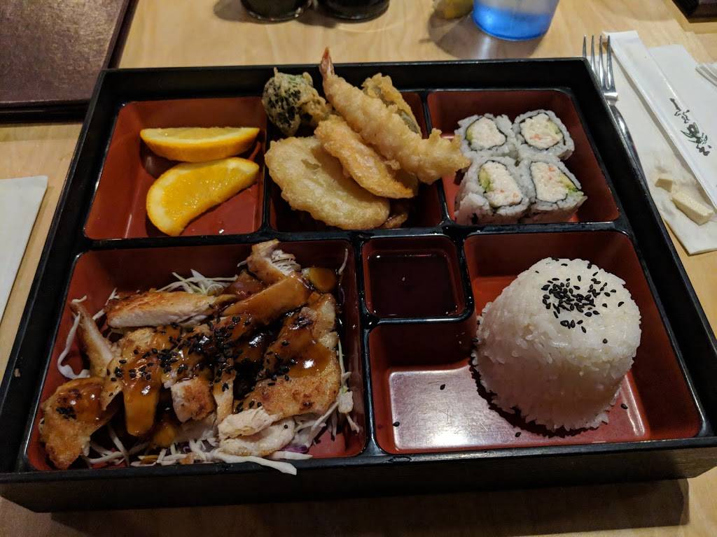 Wasabi Hinkaku | restaurant | 912 E Douglas Ave, Wichita, KS 67202, USA | 3169273524 OR +1 316-927-3524