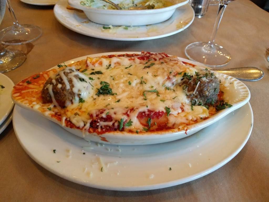 Bella Vita Ristorante | restaurant | 2620 N Main St, Elkhorn, NE 68022, USA | 4022891804 OR +1 402-289-1804