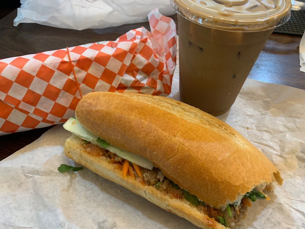 Charcoal Flames | restaurant | 6565 Fondren Rd, Houston, TX 77036, USA | 7134476057 OR +1 713-447-6057