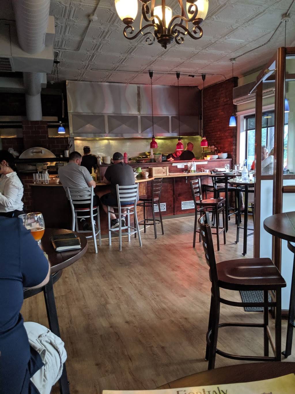 Fioritaly Trattoria | restaurant | 417 Salem St, Medford, MA 02155, USA | 7813931930 OR +1 781-393-1930