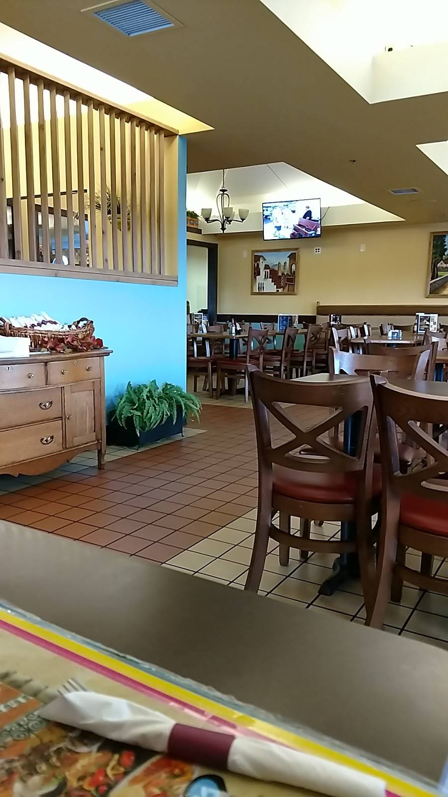 Pepes Off Broadway | restaurant | 260 84th Dr, Merrillville, IN 46410, USA | 2197697191 OR +1 219-769-7191