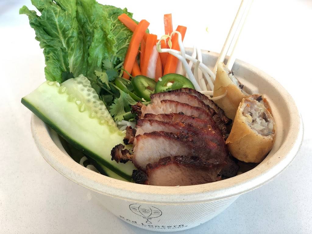 Red Lantern | restaurant | 3618 Farnam St, Omaha, NE 68131, USA | 4022358366 OR +1 402-235-8366