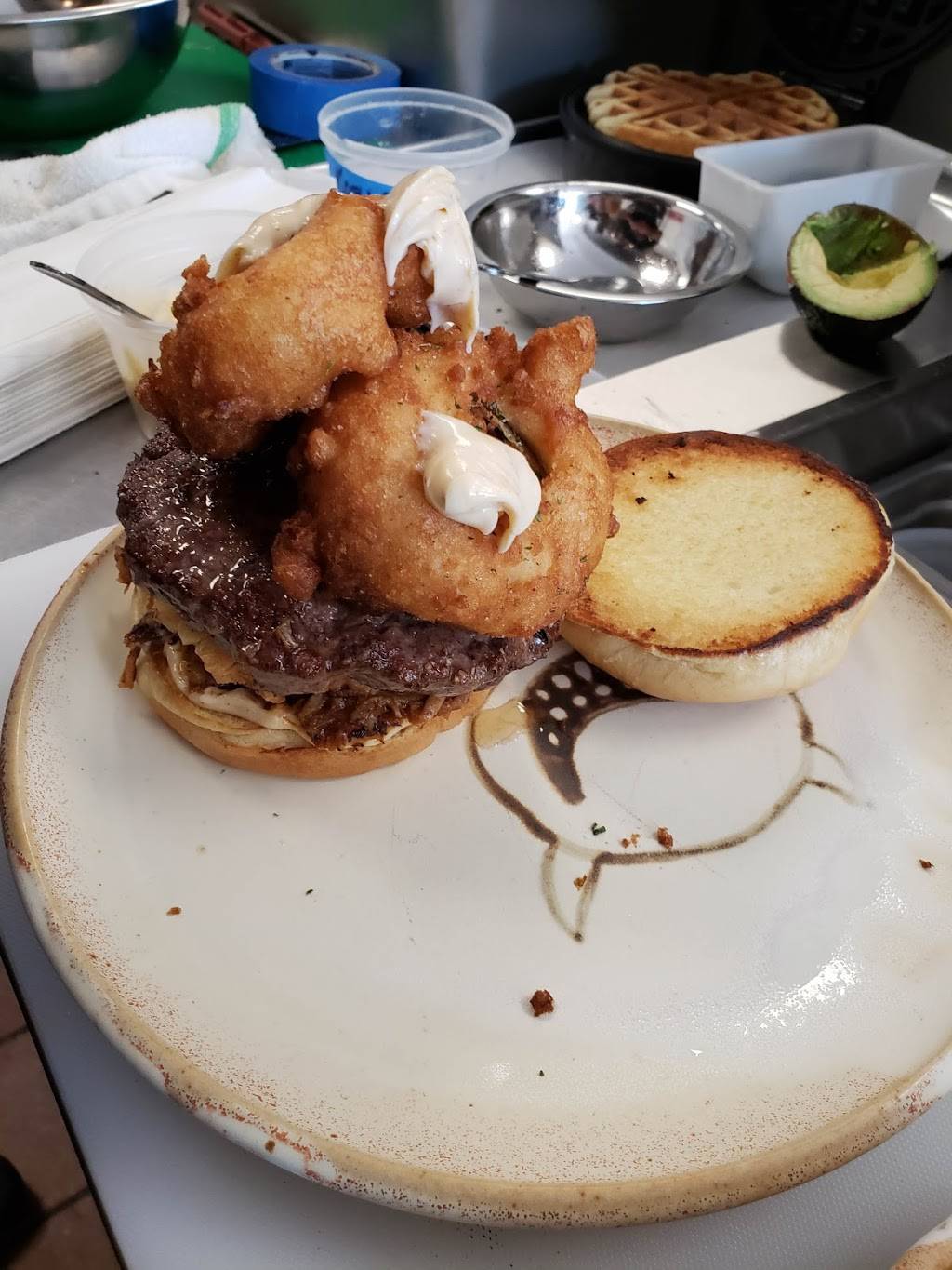 BadHappy Poutine | restaurant | 354 Merrimon Ave, Asheville, NC 28801, USA | 8285759998 OR +1 828-575-9998