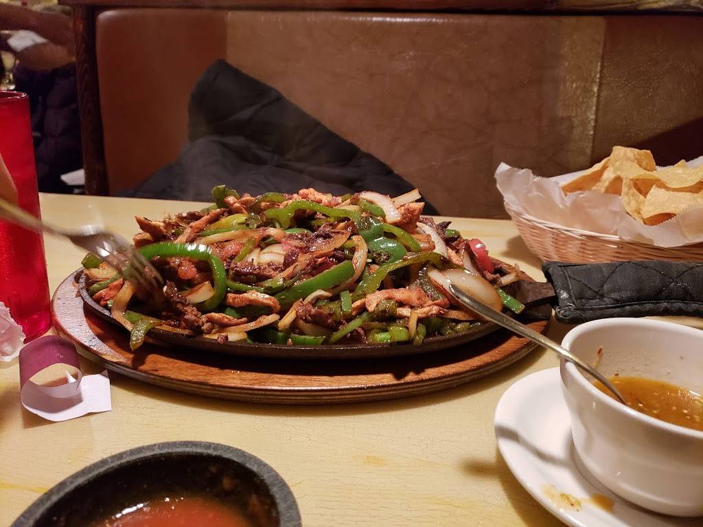 EL MARIACHI | restaurant | 5825 Merle Hay Rd, Johnston, IA 50131, USA | 5152763887 OR +1 515-276-3887