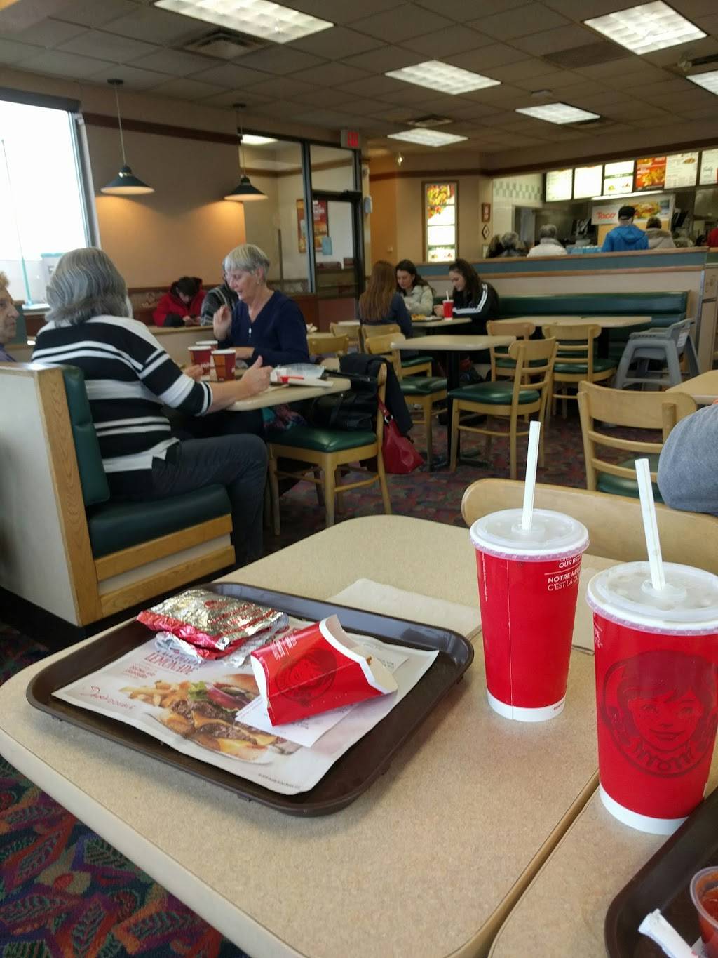 Wendys | restaurant | 628 Yonge St, Barrie, ON L4N 4E6, Canada | 7057300268 OR +1 705-730-0268