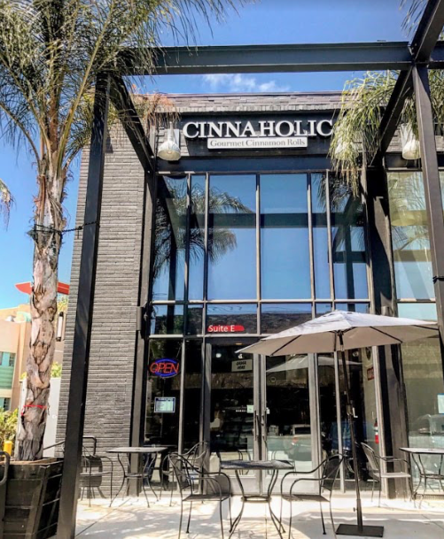 Cinnaholic | bakery | 2134 Sunset Blvd Suite E, Los Angeles, CA 90026, USA | 3238443944 OR +1 323-844-3944