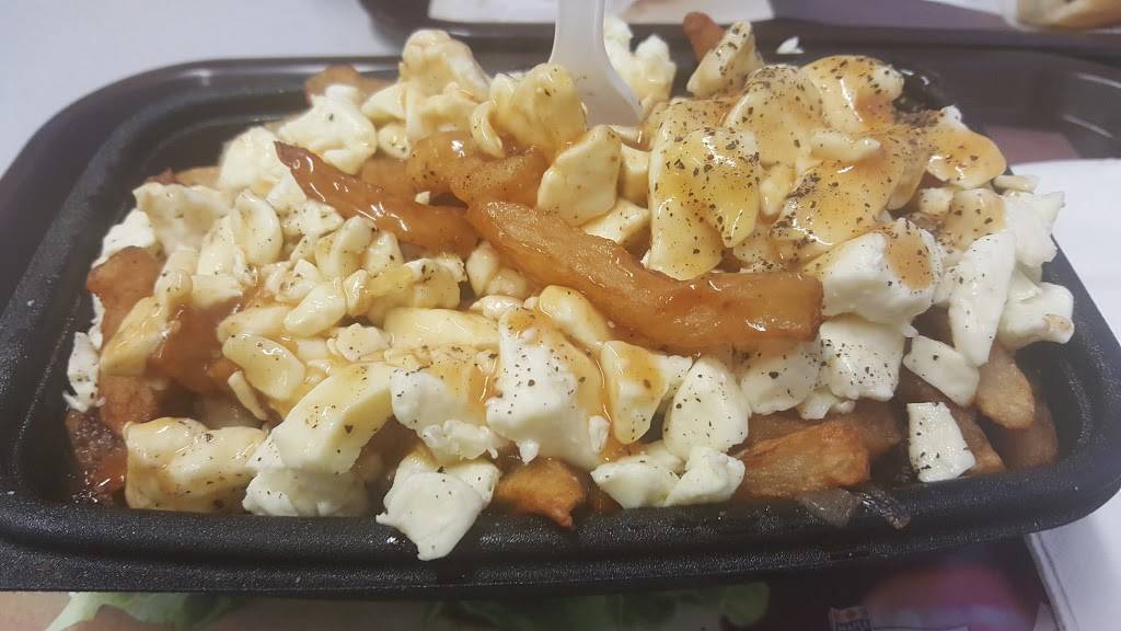 Le Petit Québec | restaurant | 2090 Boulevard Saint-Joseph, Drummondville, QC J2B 5L4, Canada | 8194782444 OR +1 819-478-2444