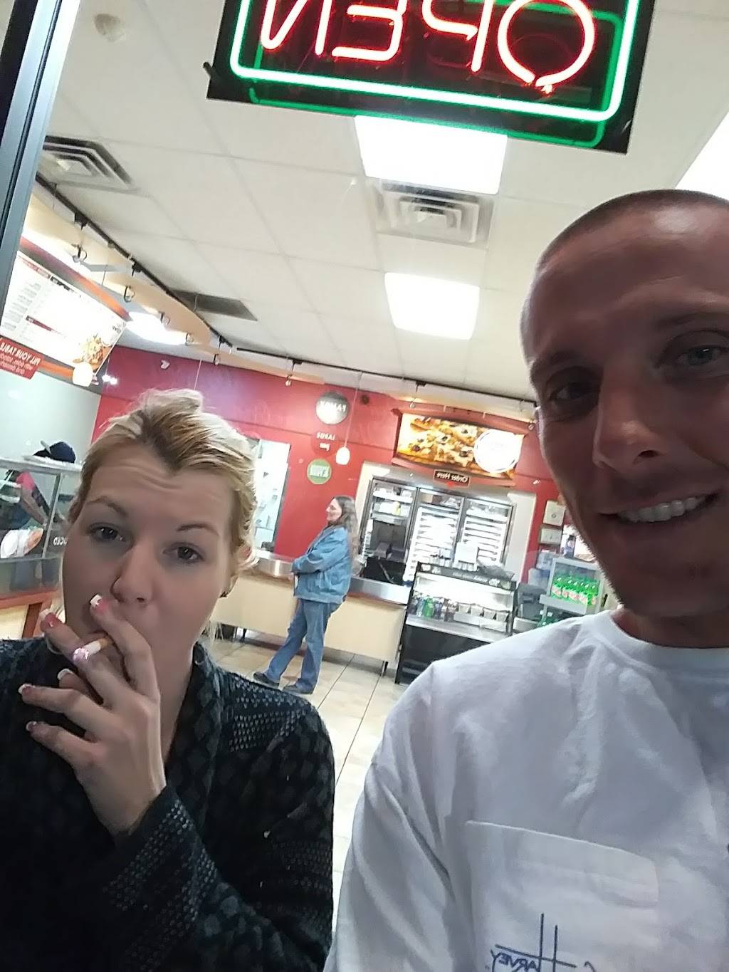 Papa Murphys Take N Bake Pizza | meal takeaway | 565 College Dr suite c, Henderson, NV 89015, USA | 7025587373 OR +1 702-558-7373