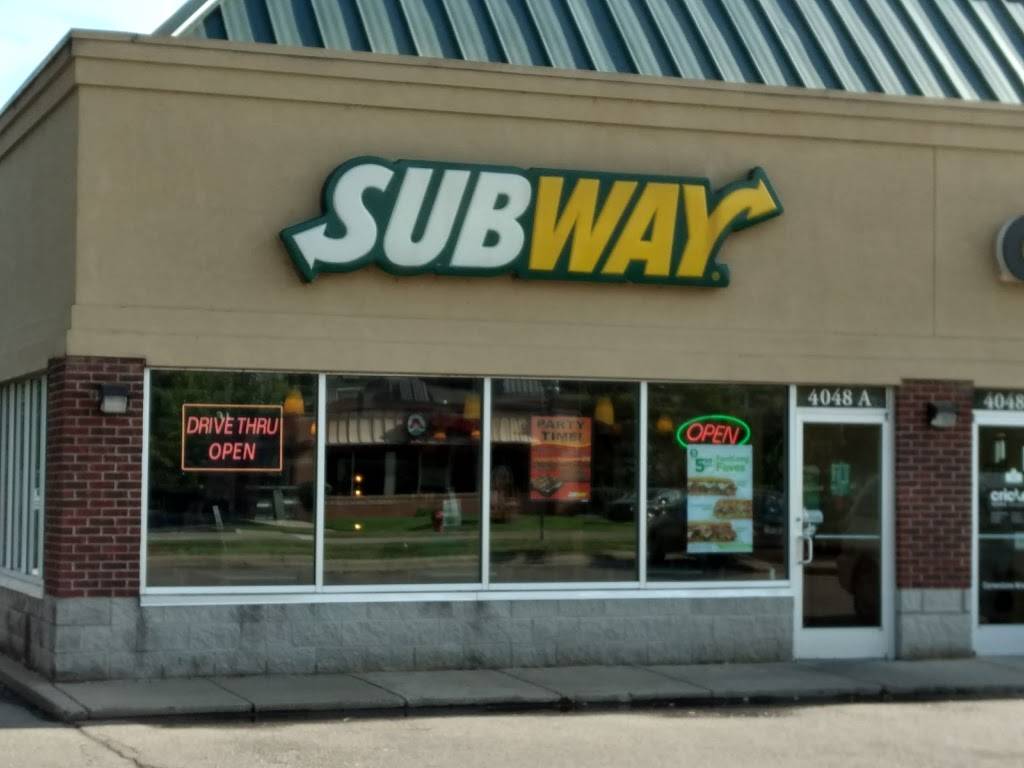 Subway Restaurants | restaurant | 4048-A Grange Hall Rd, Holly, MI 48442, USA | 2486348001 OR +1 248-634-8001