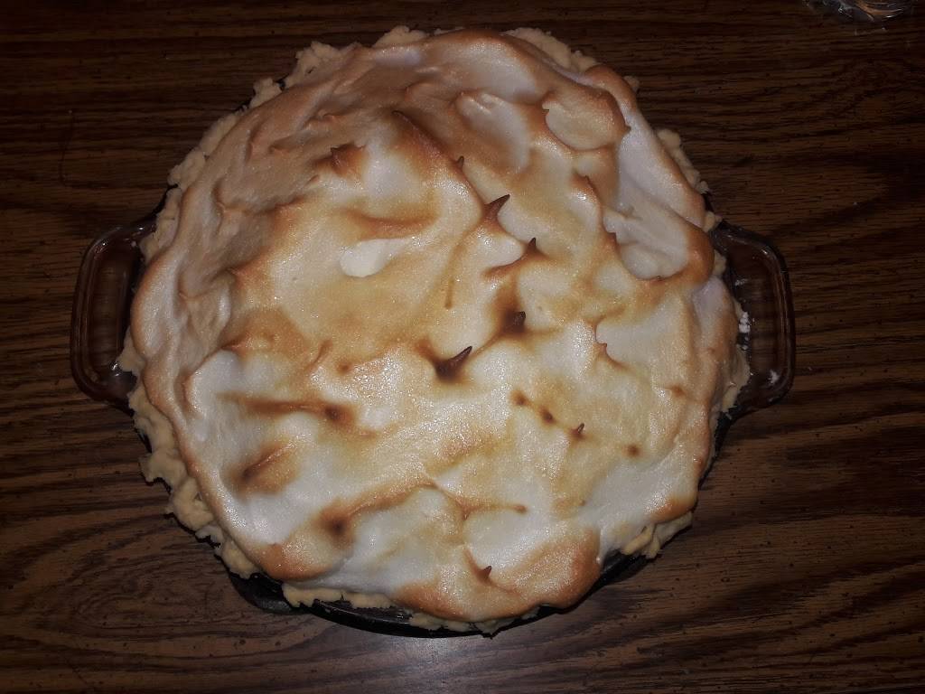 Harvest Table Diner | restaurant | 120 S Center St, Saybrook, IL 61770, USA | 3094759159 OR +1 309-475-9159