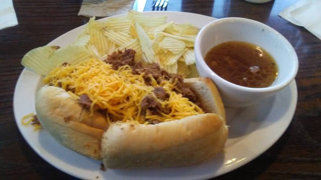 Hennings Root Beer Stand | restaurant | 411 S Dixie Hwy, Hoopeston, IL 60942, USA | 2172835782 OR +1 217-283-5782