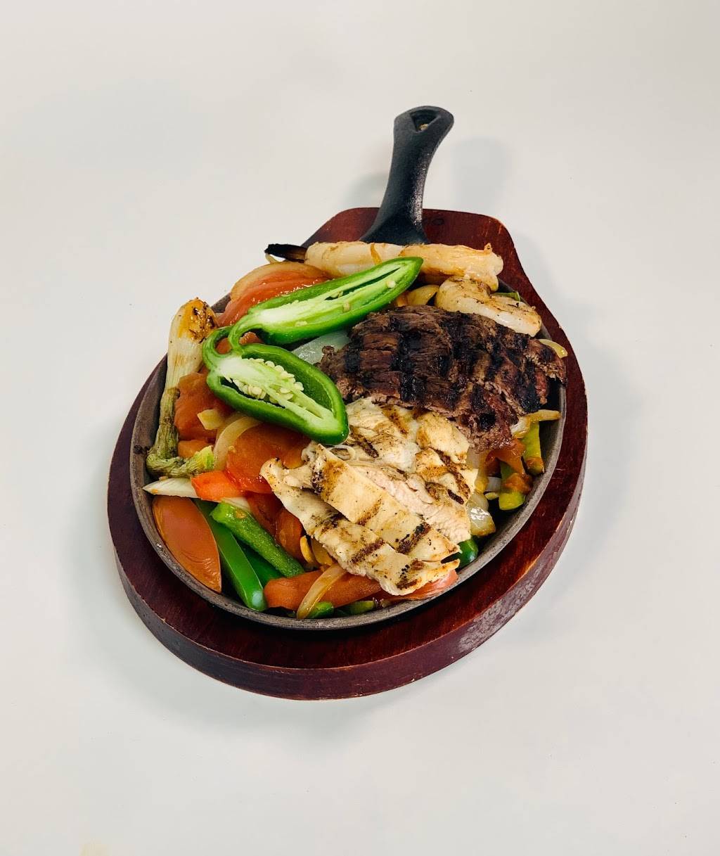 La Patrona Mexican Cantina - Restaurant- Bar - Bakery | restaurant | 1401 S Las Vegas Blvd, Las Vegas, NV 89104, USA | 7023853013 OR +1 702-385-3013