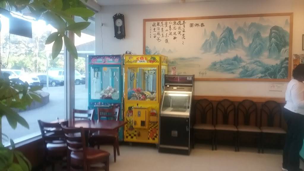 China Moon | restaurant | 592 S Sycamore St, Rose Hill, NC 28458, USA | 9102892347 OR +1 910-289-2347