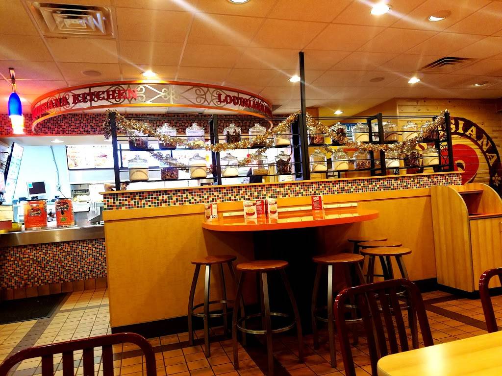 Popeyes Louisiana Kitchen | restaurant | 22 Defense St, Annapolis, MD 21401, USA | 4102242810 OR +1 410-224-2810