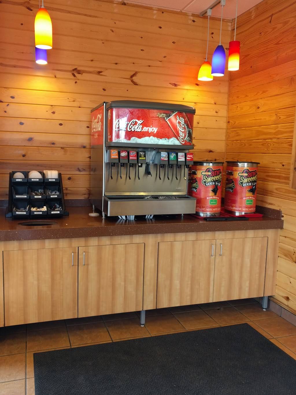 Popeyes Louisiana Kitchen | restaurant | 1113 W Frontage Dr E, Wiggins, MS 39577, USA | 6019283098 OR +1 601-928-3098