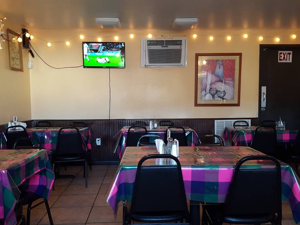 LOS GALLOS RESTAURANTE | restaurant | 302 N Crawford St, Denton, TX 76209, USA | 9402186999 OR +1 940-218-6999