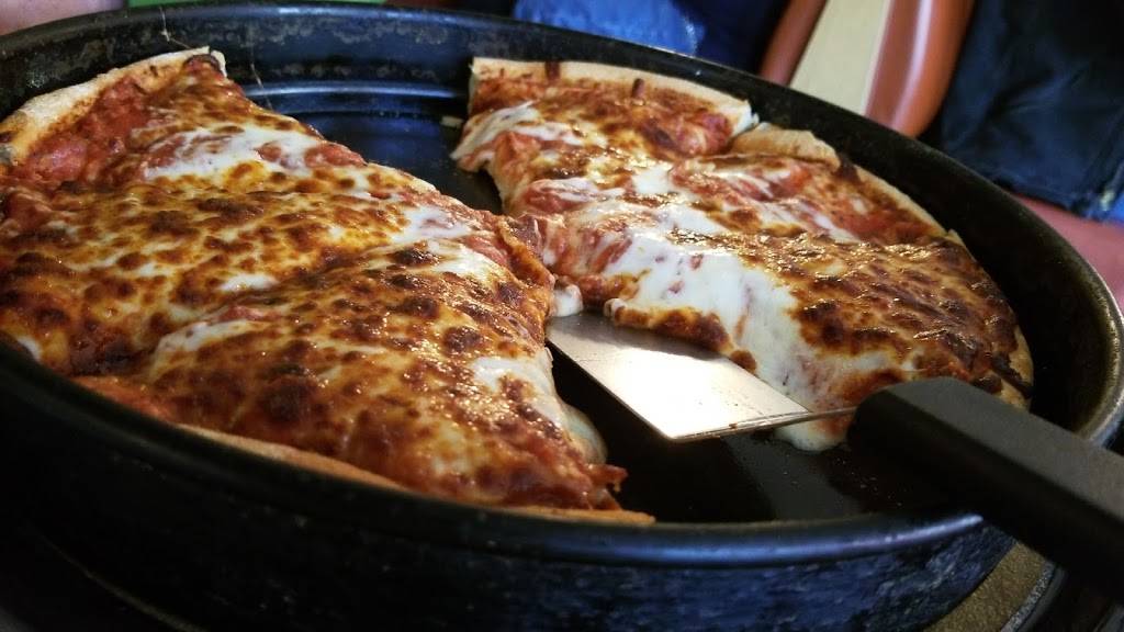 Vinces Pizza Place | restaurant | 19619 US-522, Beaver Springs, PA 17812, USA | 5706586100 OR +1 570-658-6100