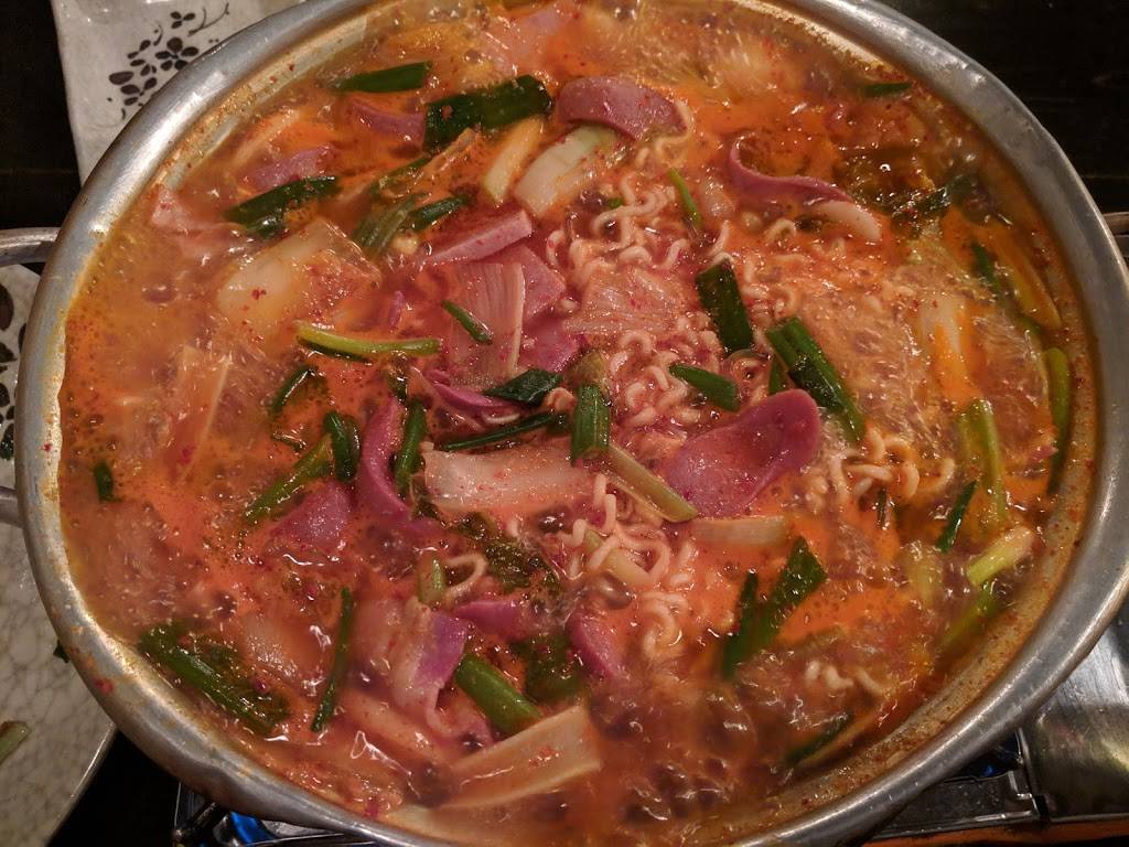 부뚜막 (Buttumak) | restaurant | 150-05 Northern Blvd, Flushing, NY 11354, USA | 7183530077 OR +1 718-353-0077