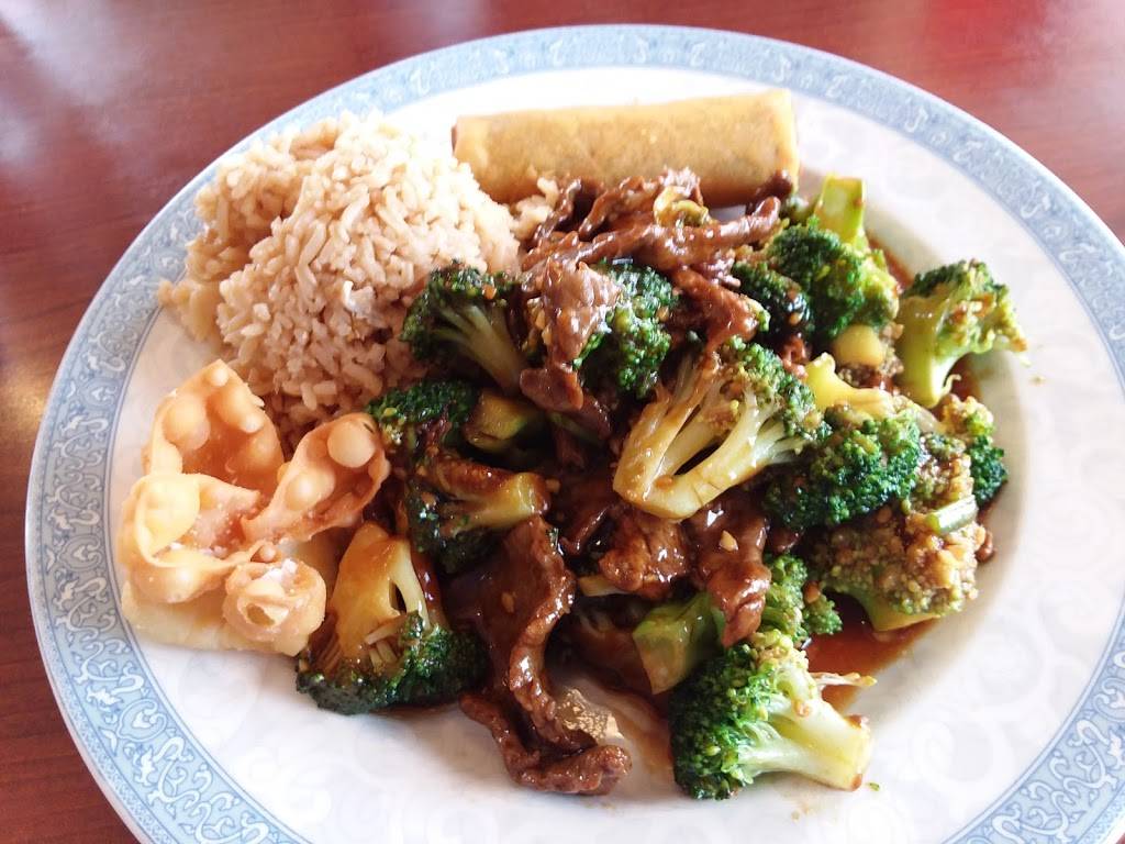 Chens Chinese Bistro | restaurant | 5341 S Superstition Mountain Dr D103, Gold Canyon, AZ 85118, USA | 4802882228 OR +1 480-288-2228