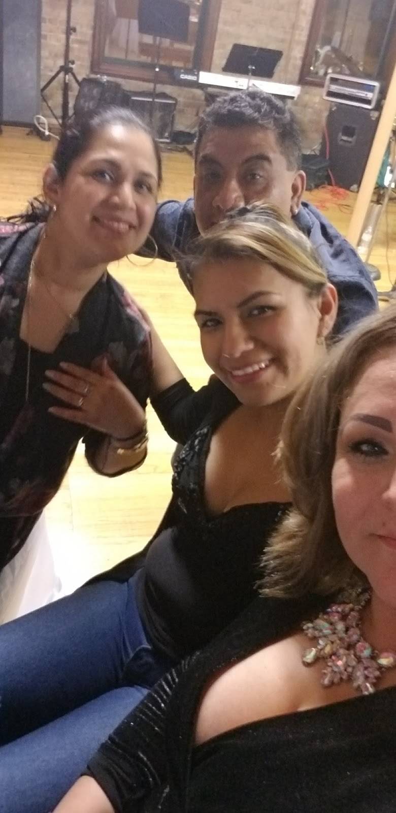 El Cantante | restaurant | 2501 S Western Ave, Chicago, IL 60608, USA | 7732475000 OR +1 773-247-5000