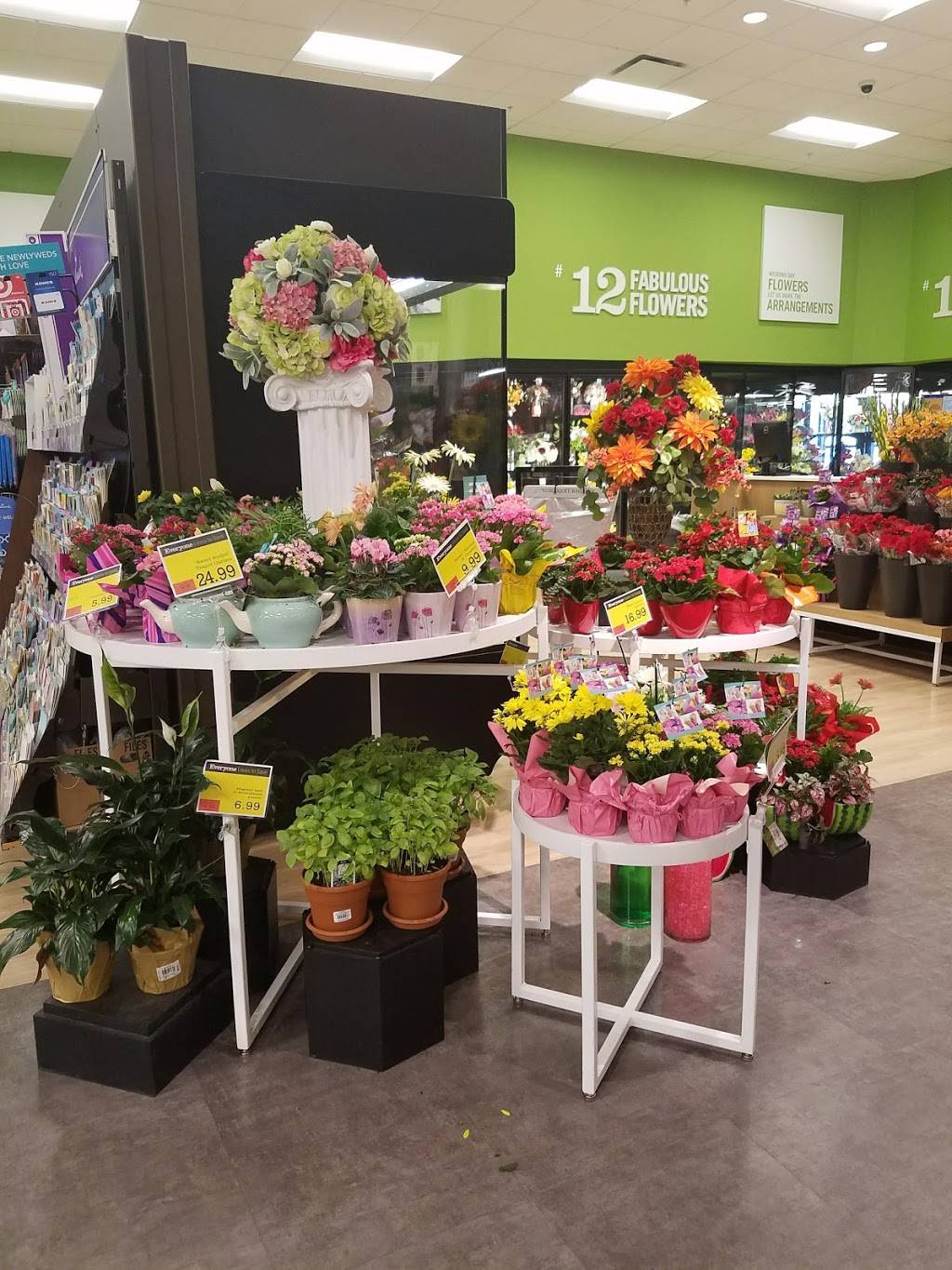 Wilton Mall | shopping mall | 3065 NY-50, Saratoga Springs, NY 12866, USA | 5185832138 OR +1 518-583-2138