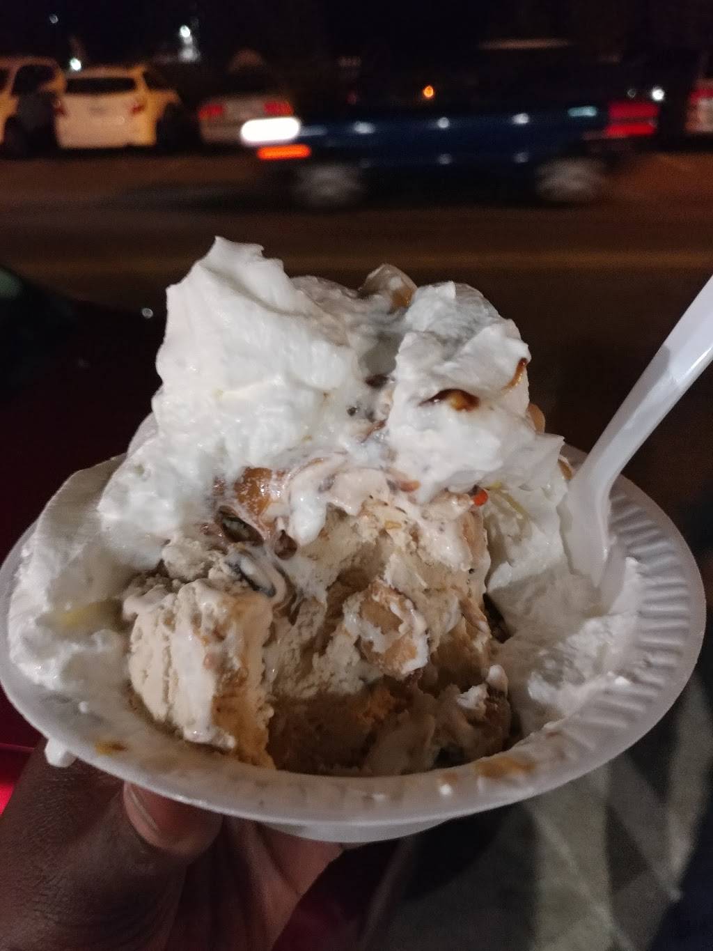 Ziggys | restaurant | 120 Water St, Plymouth, MA 02360, USA | 5087465411 OR +1 508-746-5411