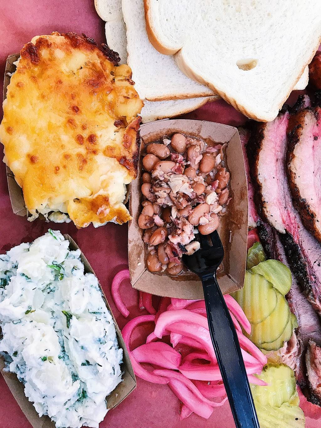 Beales | restaurant | 510 Grove St, Bedford, VA 24523, USA | 5405835113 OR +1 540-583-5113