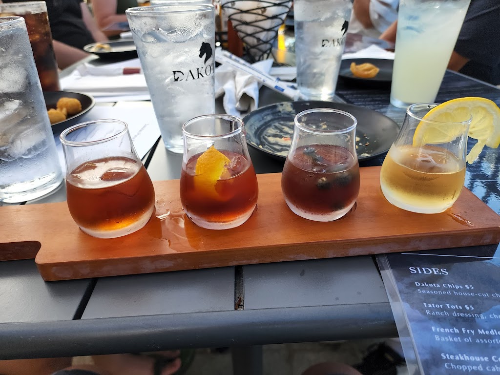 Dakotas | restaurant | 227 Heustis St, Yorkville, IL 60560, USA | 6303819390 OR +1 630-381-9390