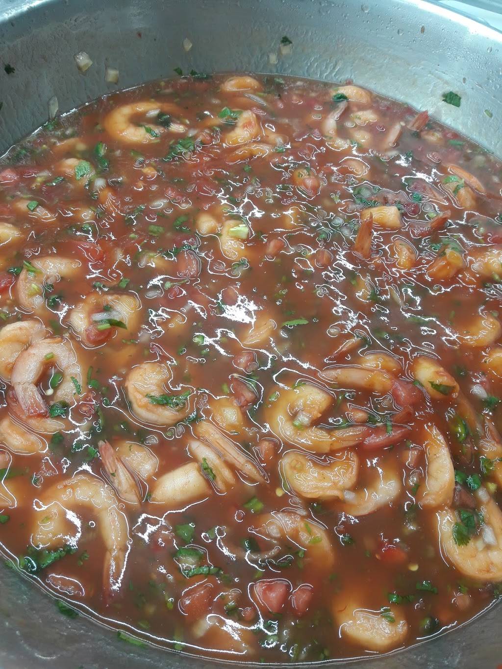 Las 3 comadres kitchen | meal takeaway | 2415 th street, Vero Beach, FL 32967, USA | 7722991542 OR +1 772-299-1542