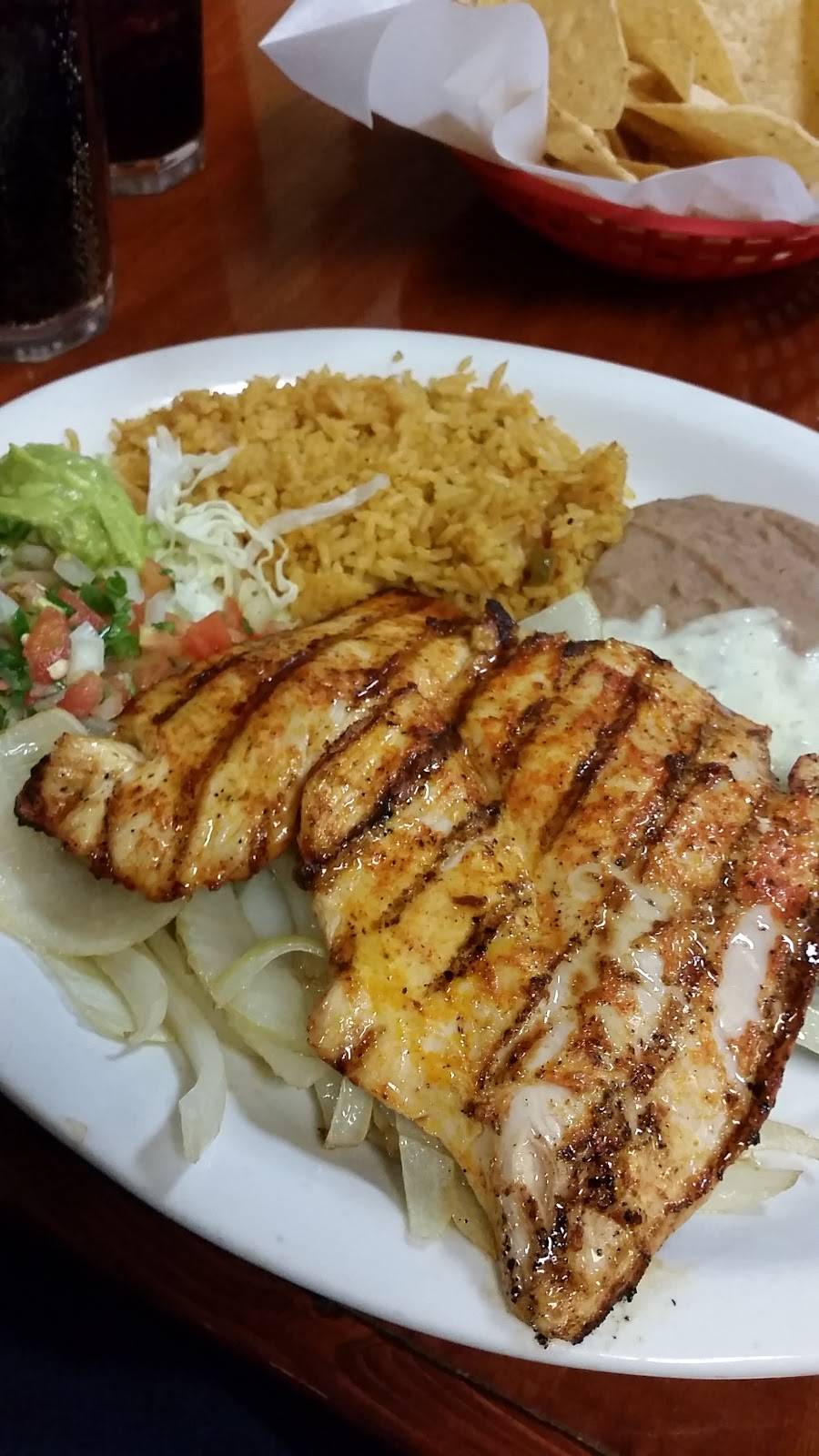 Martinez Restaurant | restaurant | 901 Gross Rd, Mesquite, TX 75149, USA | 9722887772 OR +1 972-288-7772