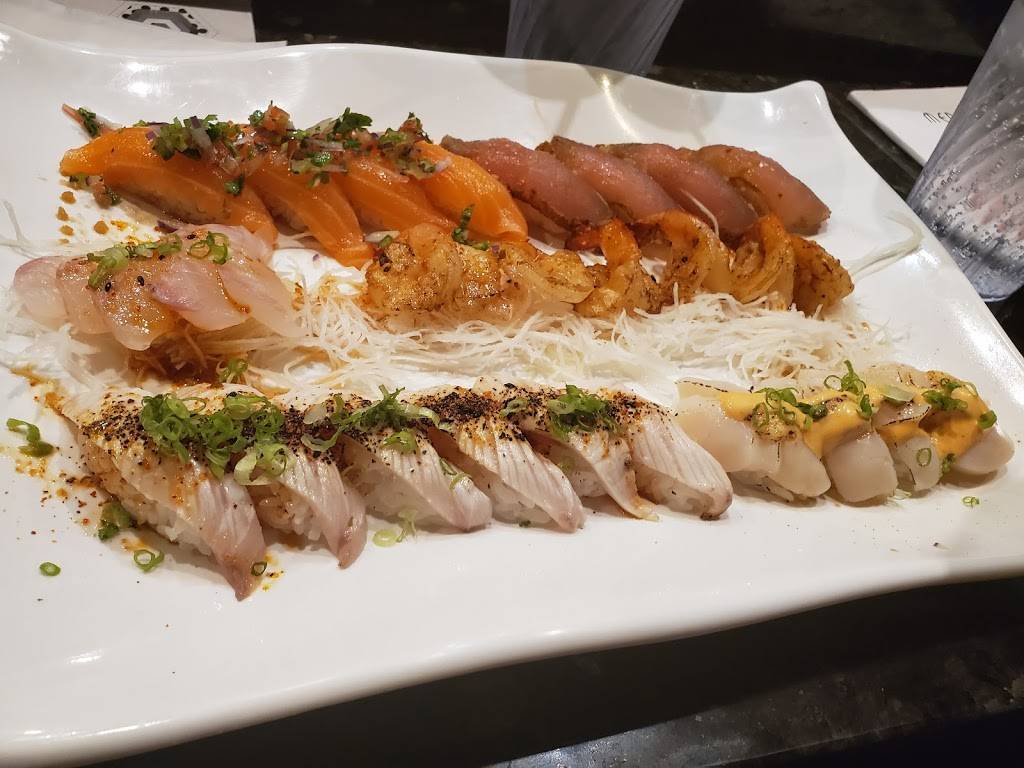 Oyshi Sushi | restaurant | 7293 W Sahara Ave, Las Vegas, NV 89117, USA | 7024855010 OR +1 702-485-5010