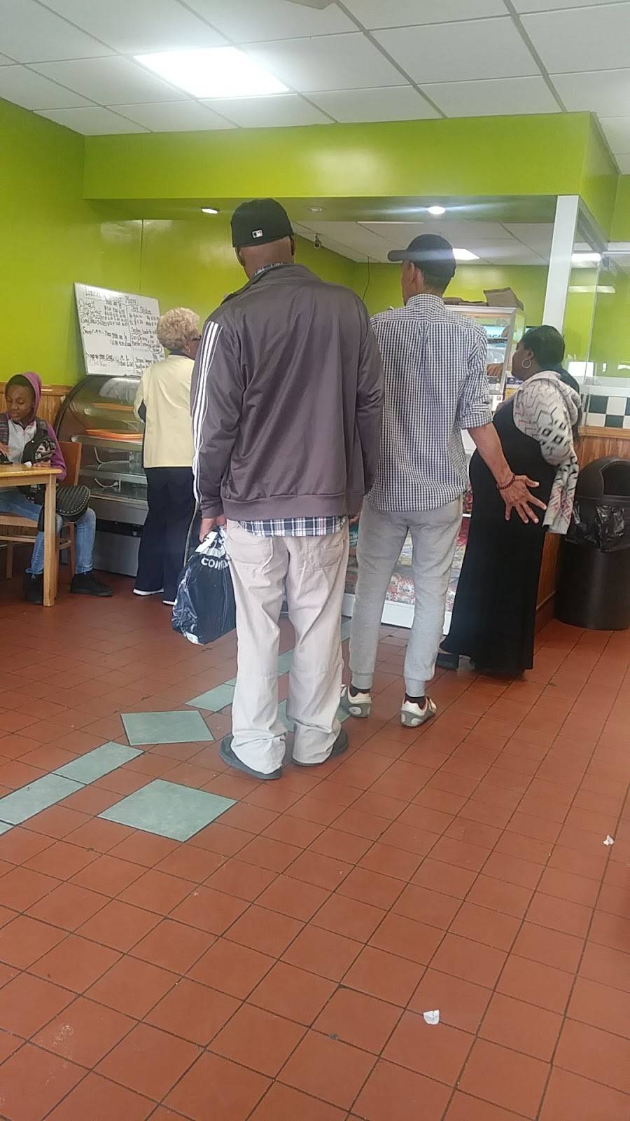 Kriss | restaurant | 112-04 Farmers Blvd, St. Albans, NY 11412, USA | 7184549300 OR +1 718-454-9300