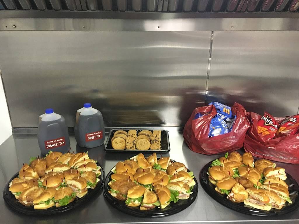 HoneyBaked Ham Company | meal takeaway | 2740 Teaster Ln Suite 121, Pigeon Forge, TN 37863, USA | 8654294267 OR +1 865-429-4267